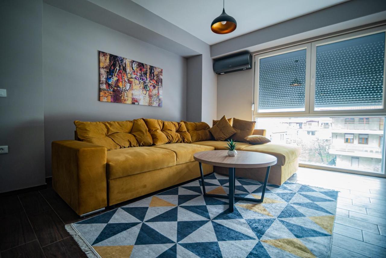 E&S Luxury Suite Apartments Охрид Екстер'єр фото