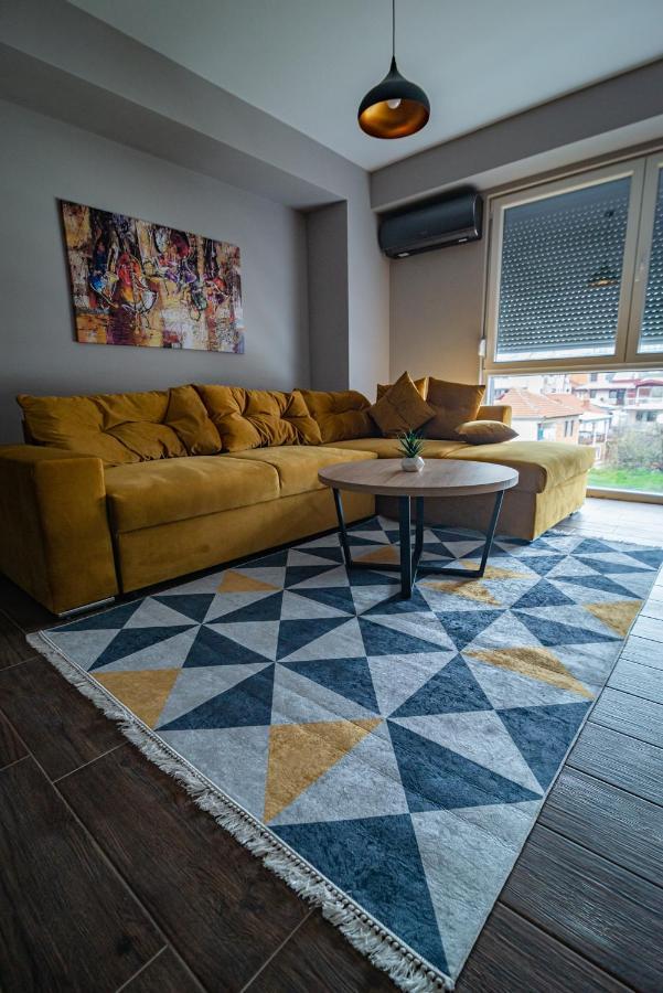 E&S Luxury Suite Apartments Охрид Екстер'єр фото